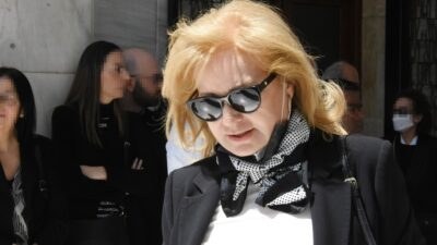 Δύσκολες ώρες για την Αγγελική Νικολούλη: «Κράτα γερά, δεν θα σου αφήσω το χέρι...»