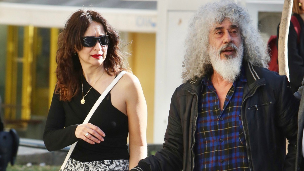 Γιάννης Γιοκαρίνης για τη σύζυγό του: «Δεν υπάρχει μυστικό, αγάπη υπάρχει»