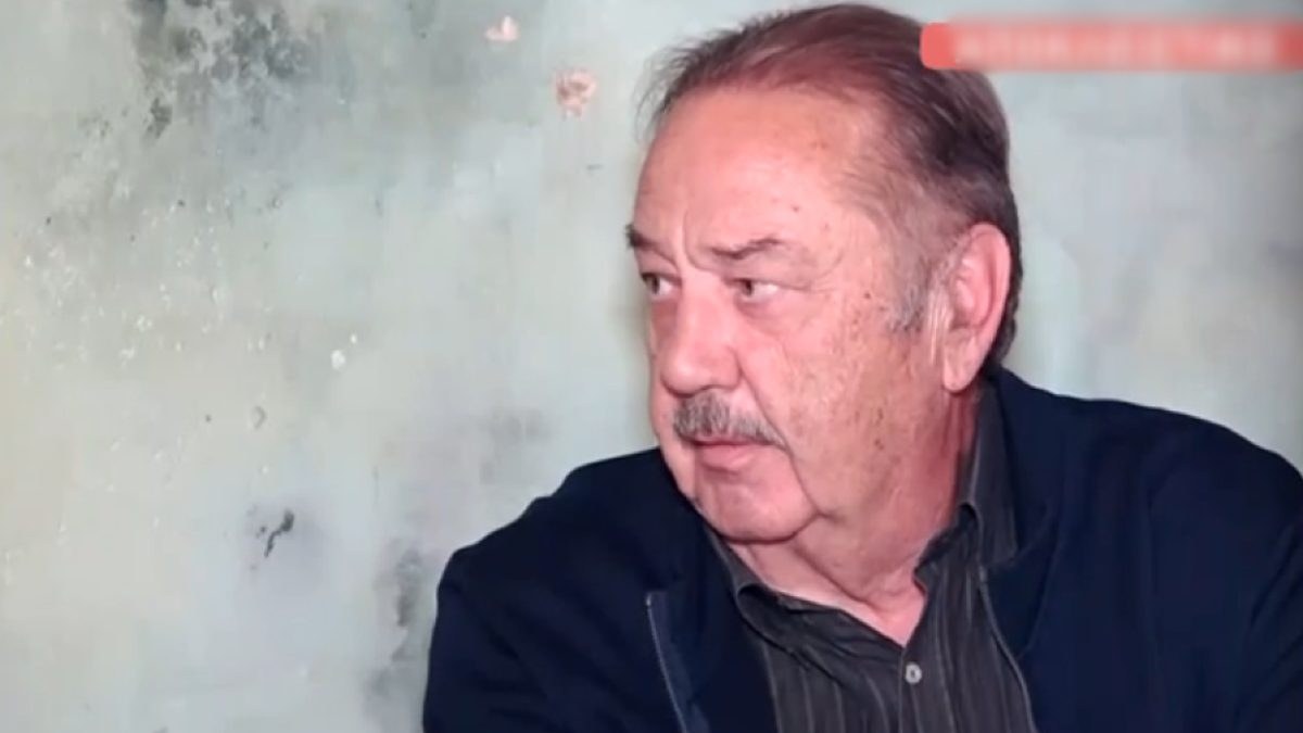 Τάσος Κωστής: «Η πολιτική ορθότητα είναι κλουβί, θα χάσουμε τον ύπνο για να μην πειραχτούν κάποιοι;»