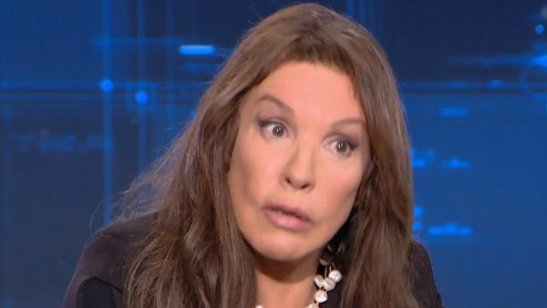 Βάνα Μπάρμπα: «Ήθελαν να με κρατήσουν ως μία όμορφη, ερωτική bimbo»