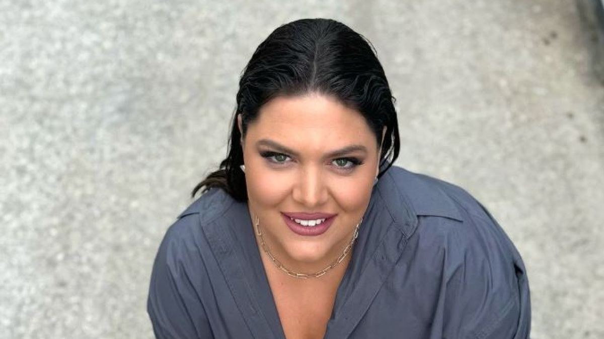Η Δανάη Μπάρκα σε ανάρτηση της στο Instagram.
