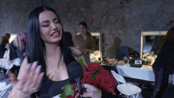 Τα κλάματα της Δήμητρας Αλεξανδράκη στο Athens Fashion Week