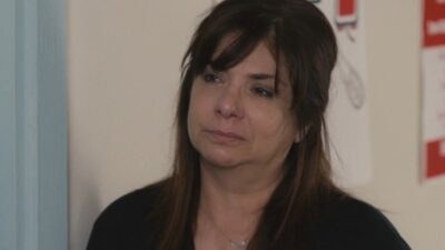 Γη της ελιάς Ναταλία Δραγούμη