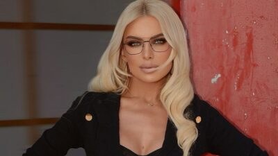 Η Κατερίνα Καινούργιου με κοστούμι Zara