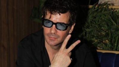 Ο Νίνο σε βραδινή έξοδο.