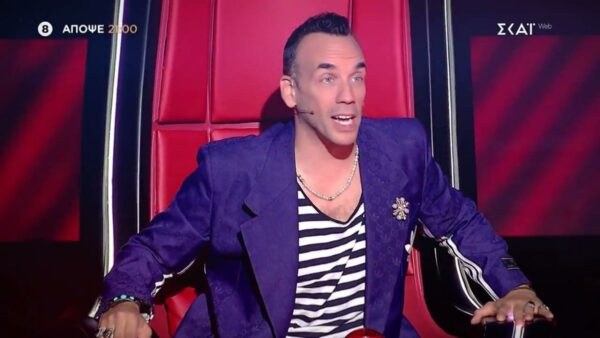 Πλάνο από το The Voice με τον Πάνο Μουζουράκη
