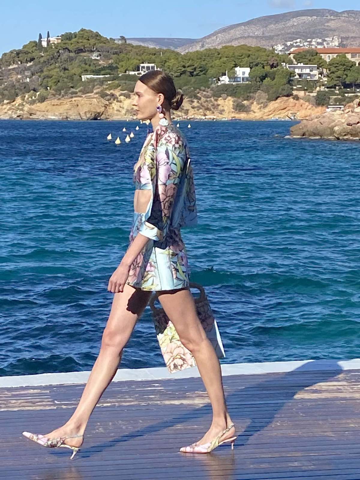 Athens Fashion Week Maison Zoulias φλοράλ σύνολο