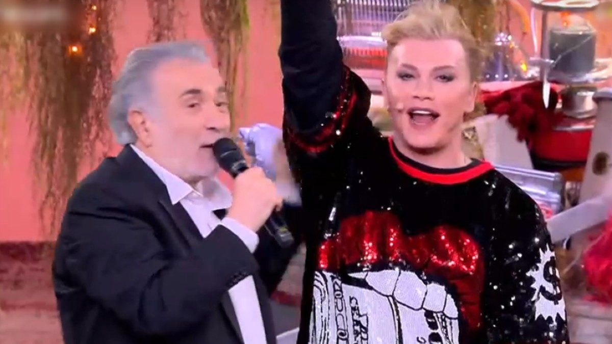 Ο Τάκης Ζαχαράτος στο Αλ Τσαντίρι