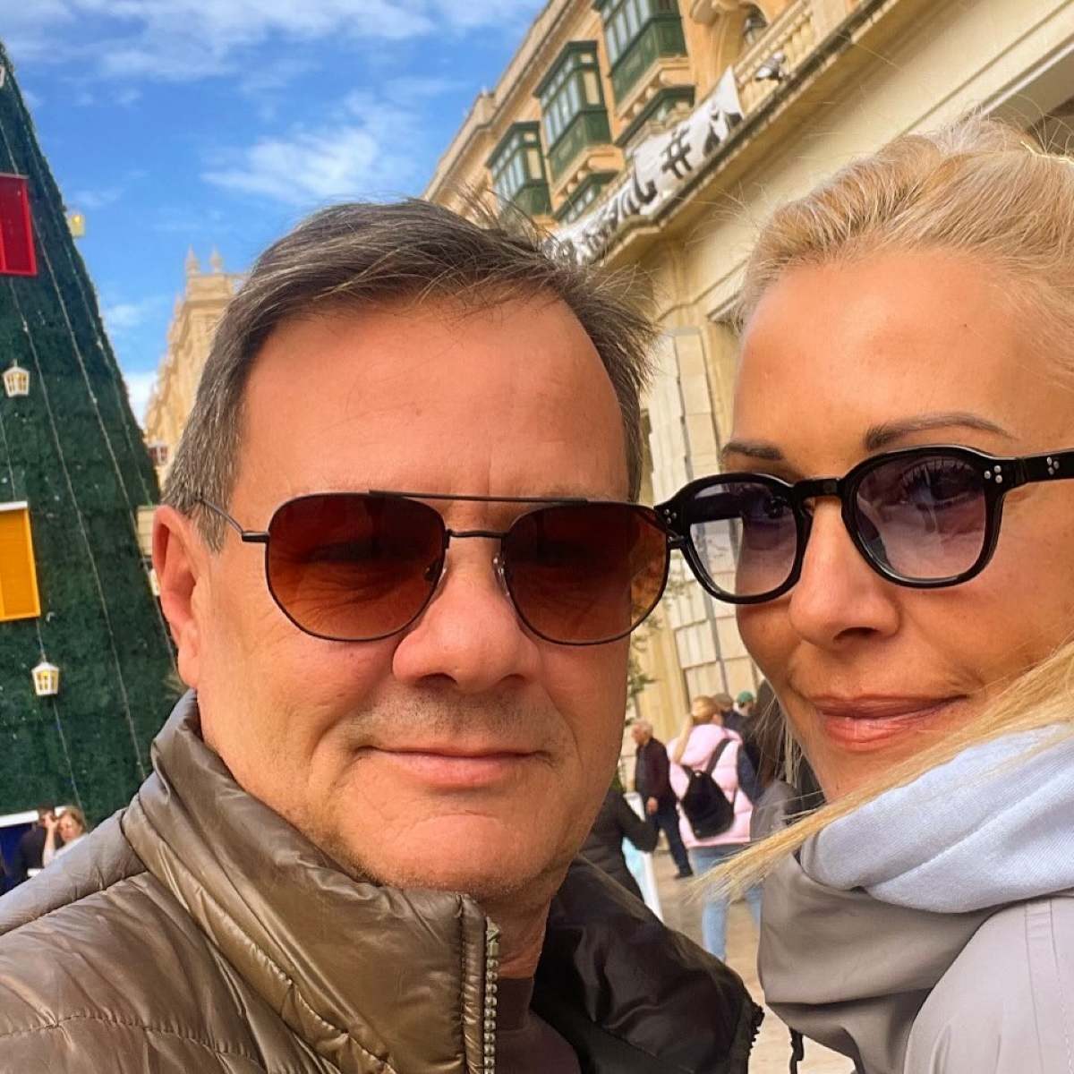 Ο Απόστολος Λύτρας και η σύντροφος του στο Instagram.