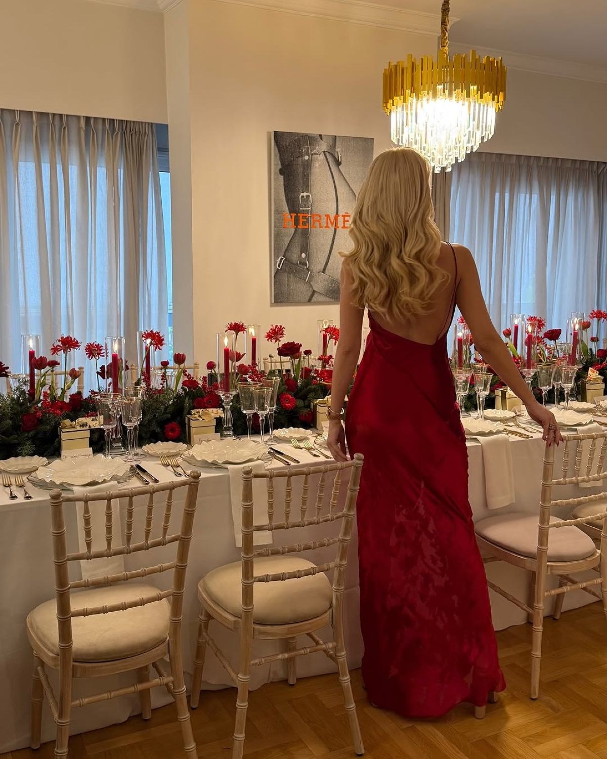 Η Κατερίνα Καινούργιου στο τραπέζι της