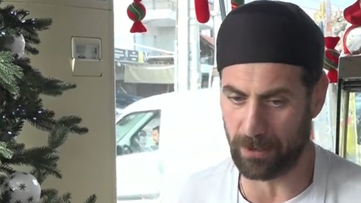 Ο Κώστας Παπαδόπουλος στην κάμερα του Super Κατερίνα