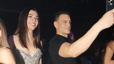 Η Μελίνα Νικολαϊδη και ο Δημήτρης Φιντιρίκος σε βραδινή έξοδο.