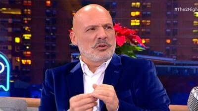 Ο Νίκος Μουτσινάς στο The 2night show