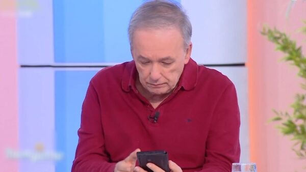 Αντρέας Μικρούτσικος
