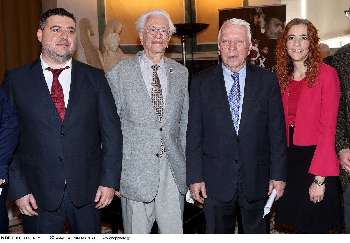 Γιώργος Μελέκος, Σταμάτης Κριμιζής, Κωνσταντίνος Μουτζούρης, Χριστίνα Γιαννόπαπα