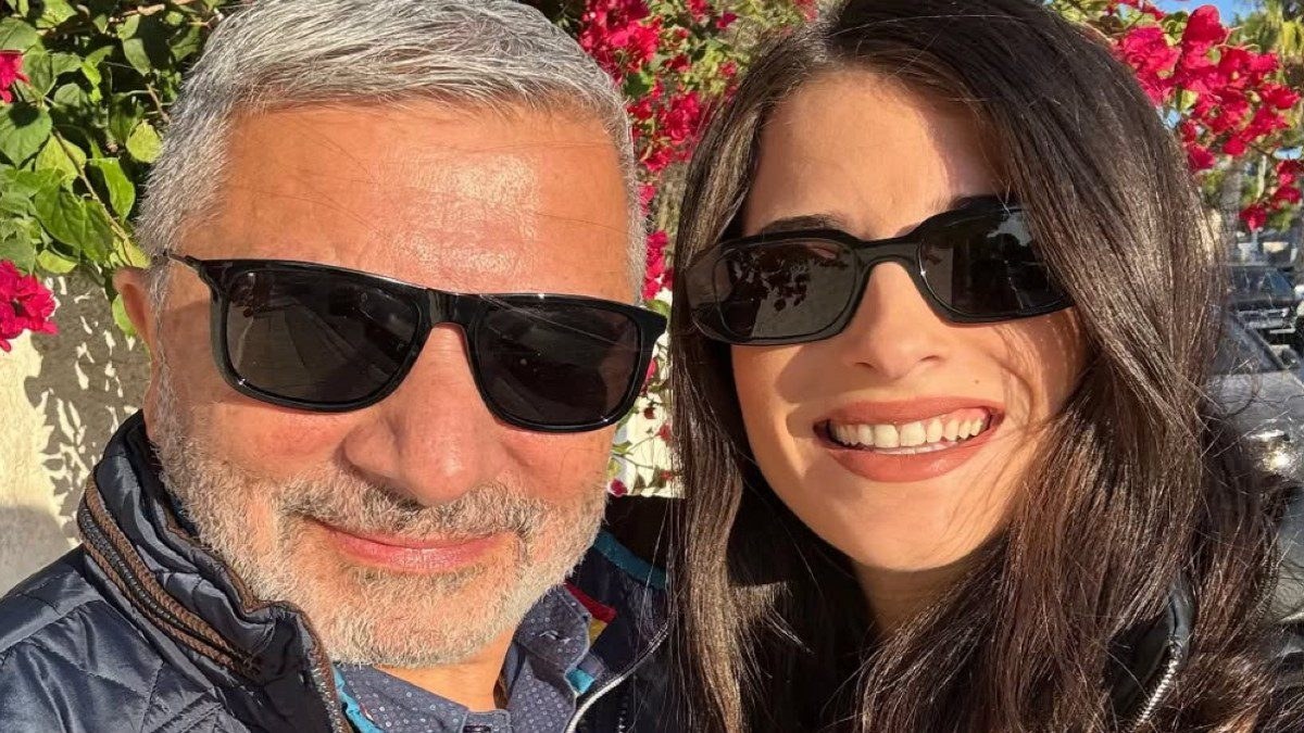 Η Νάνσυ Κοίλου σε selfie με τον Γιώργο Πατούλη