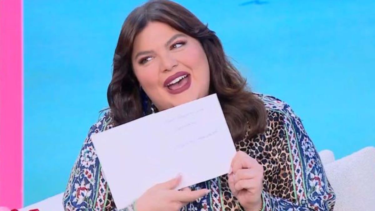 Η Δανάη Μπάρκα στο πάμε δανάη