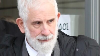 Ο Πέτρος Φιλιππίδης