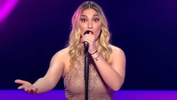 Η Σοφία Χριστοφοριδου στο The Voice.