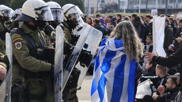 Επεισόδια Τέμπη