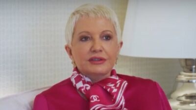 Η Χριστίνα Κοραή μιλάει στον Άρη Καβατζίκη
