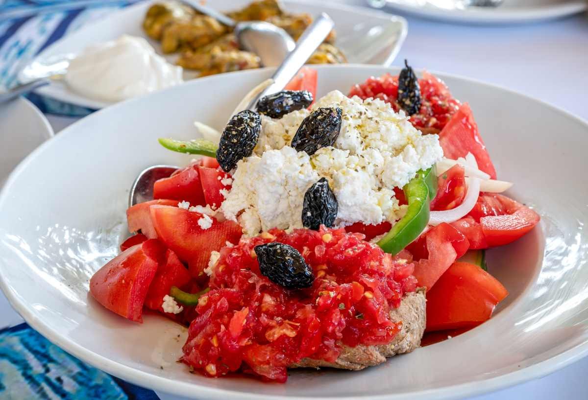 ντάκος