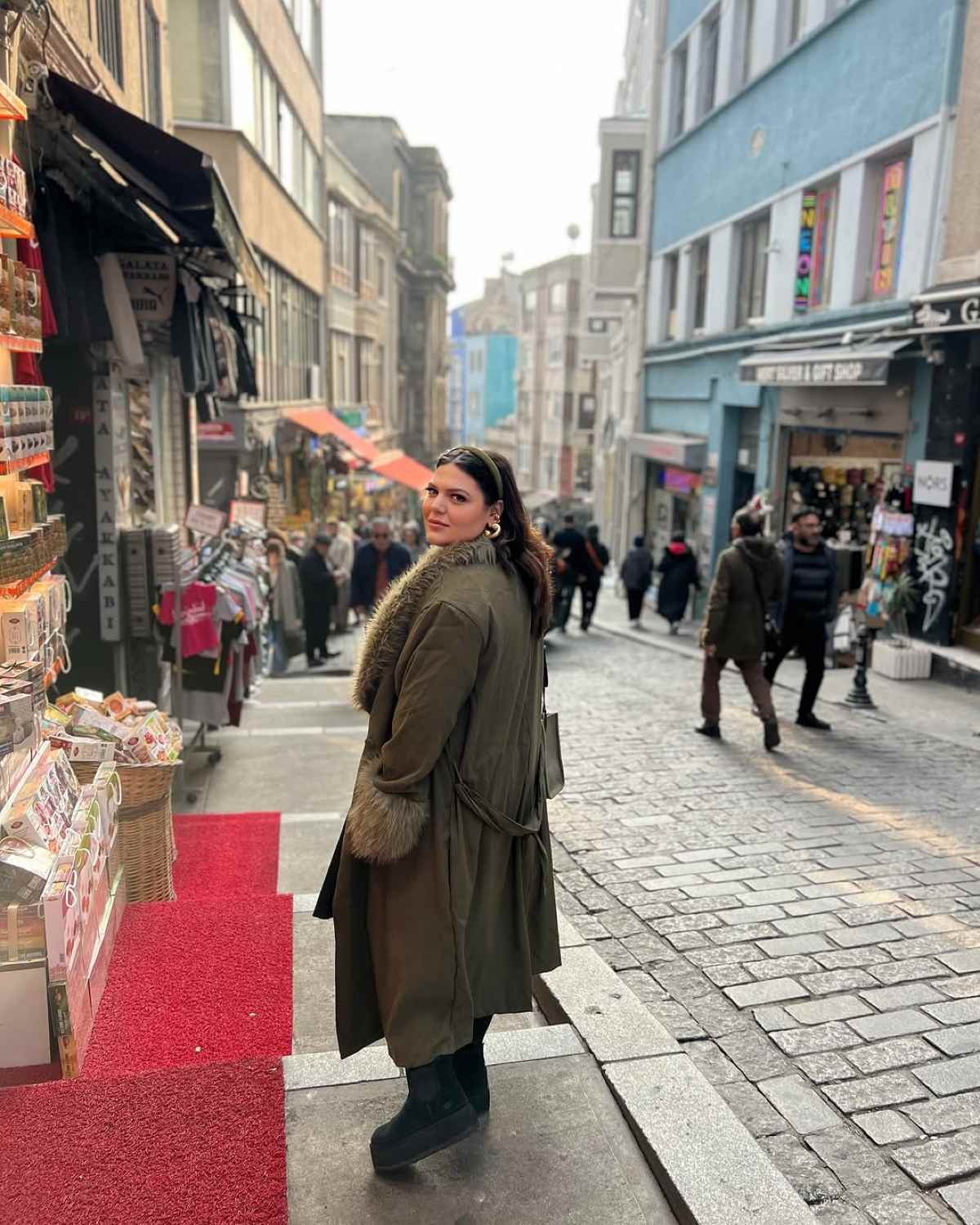 Η ανάρτηση της Δανάης Μπάρκα από την Κωνσταντινούπολη.