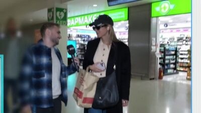 Η Δούκισσα Νομικού στο αεροδρόμιο
