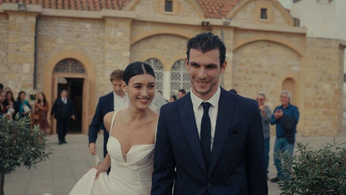 Η γη της ελιάς Αφροδίτη Χρήστος