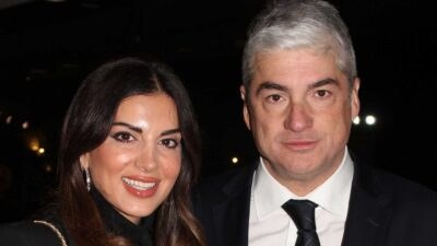 Σταματίνα Τσιμτσιλή - Θέμης Σοφός: Πιο ερωτευμένοι από ποτέ σε σπάνια βραδινή έξοδο - Φωτογραφίες