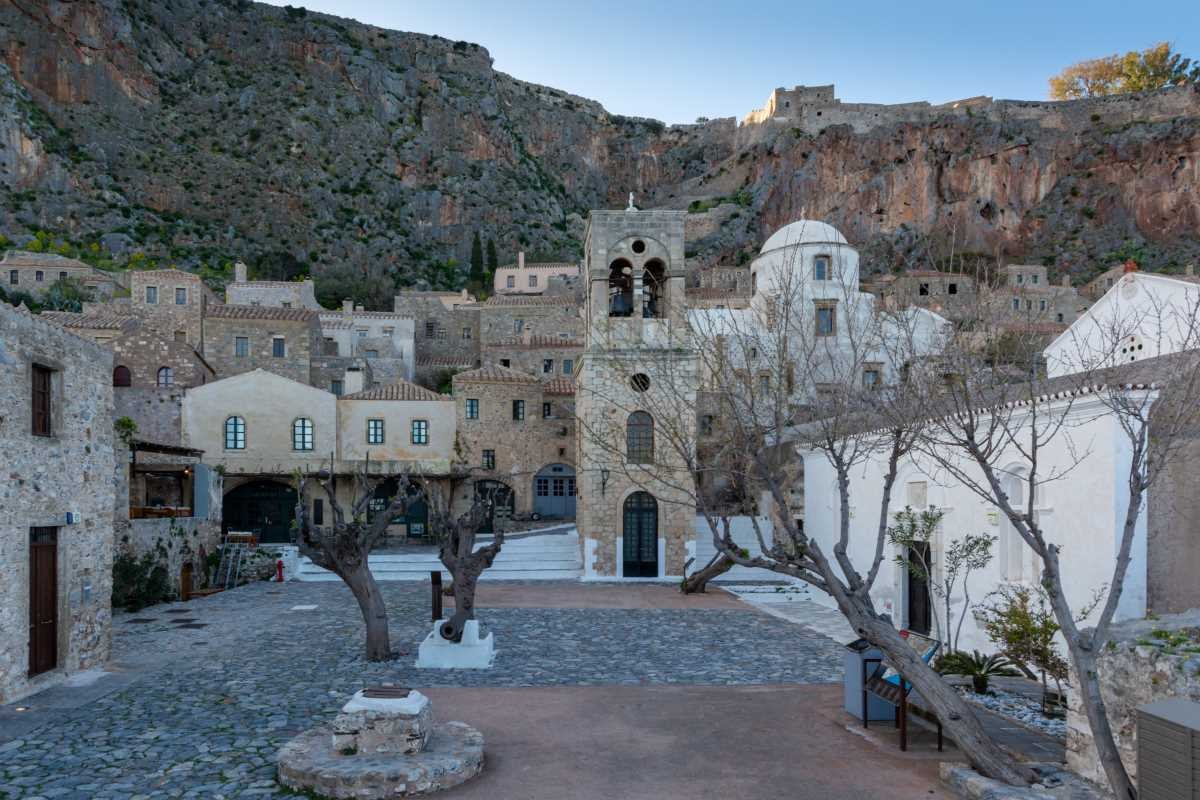 H εκκλησία Ελκόμενος Χριστός στη Μονεμβασιά