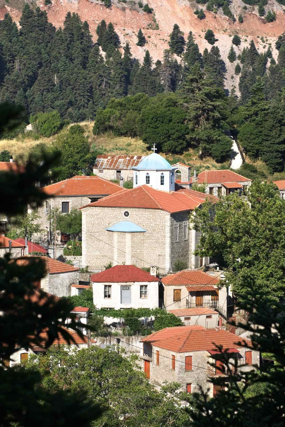 Ευρυτανία και χωριό Φιδάκια