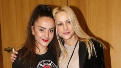 Η Μάρθα Κουτουμάνου με την κόρη της