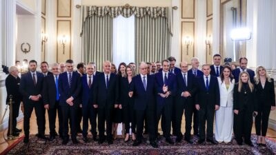 Το νέο σχήμα της κυβέρνησης στην ορκωμοσία