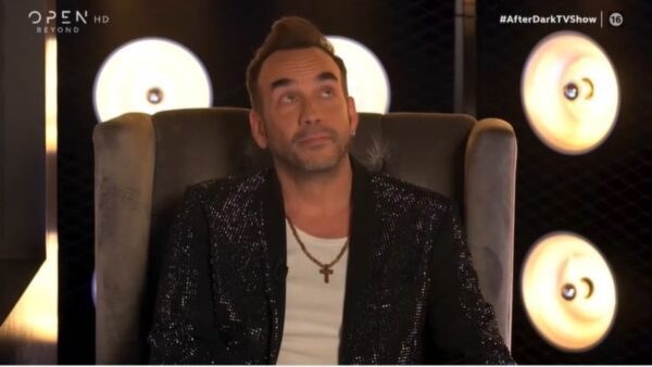 Ο Πάνος Μουζουράκης στο πλατό του After Dark