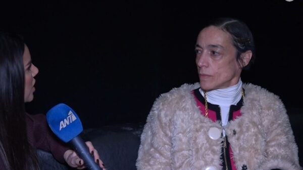 Η Έλενα Τοπαλίδου στην κάμερα του Πρωινό