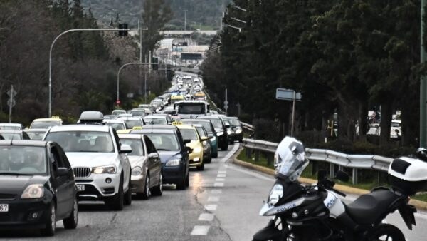 αυτοκίνητα στον κηφισό