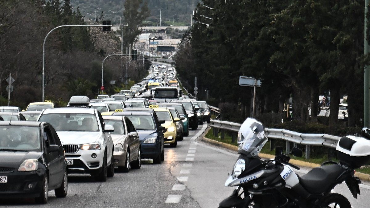 αυτοκίνητα στον κηφισό