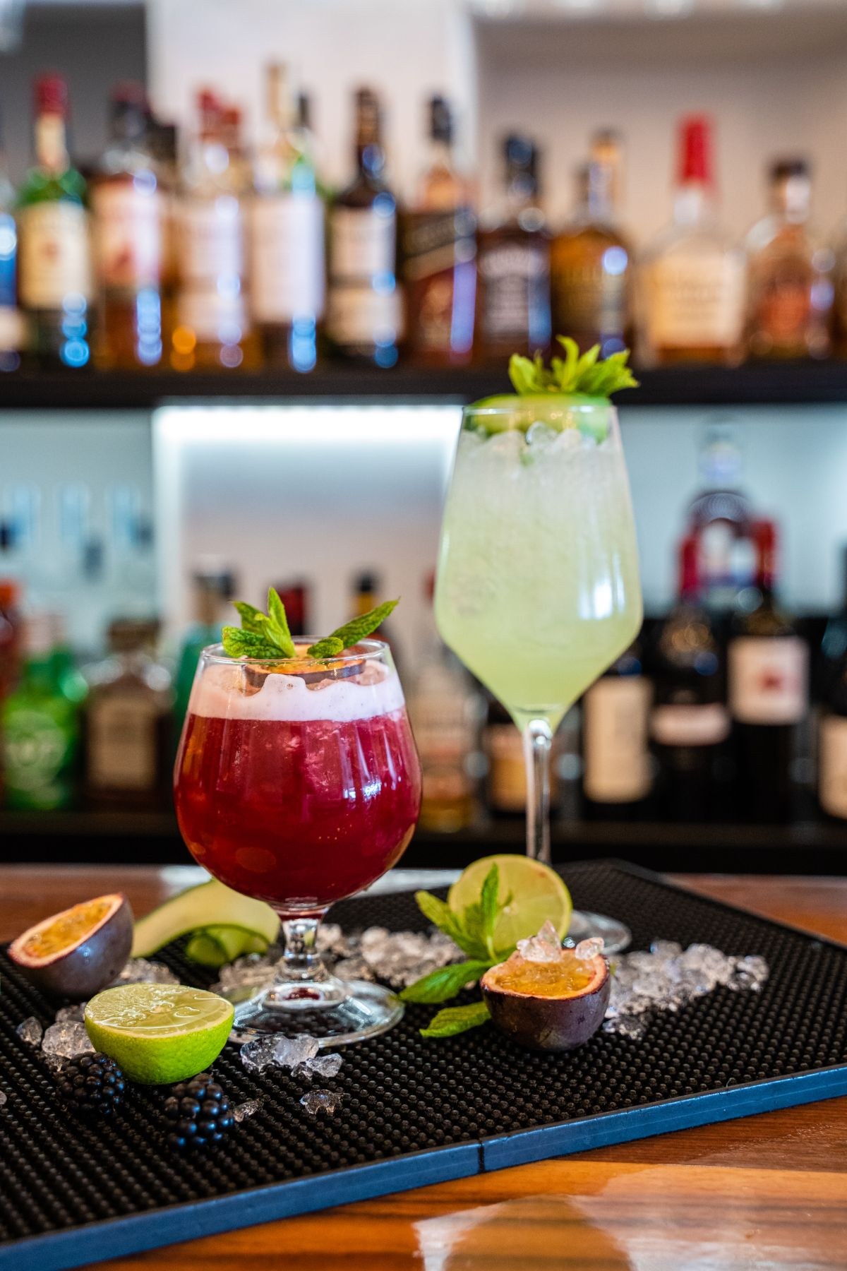 Signature cocktail και δροσιστικά ποτά στο Vegera