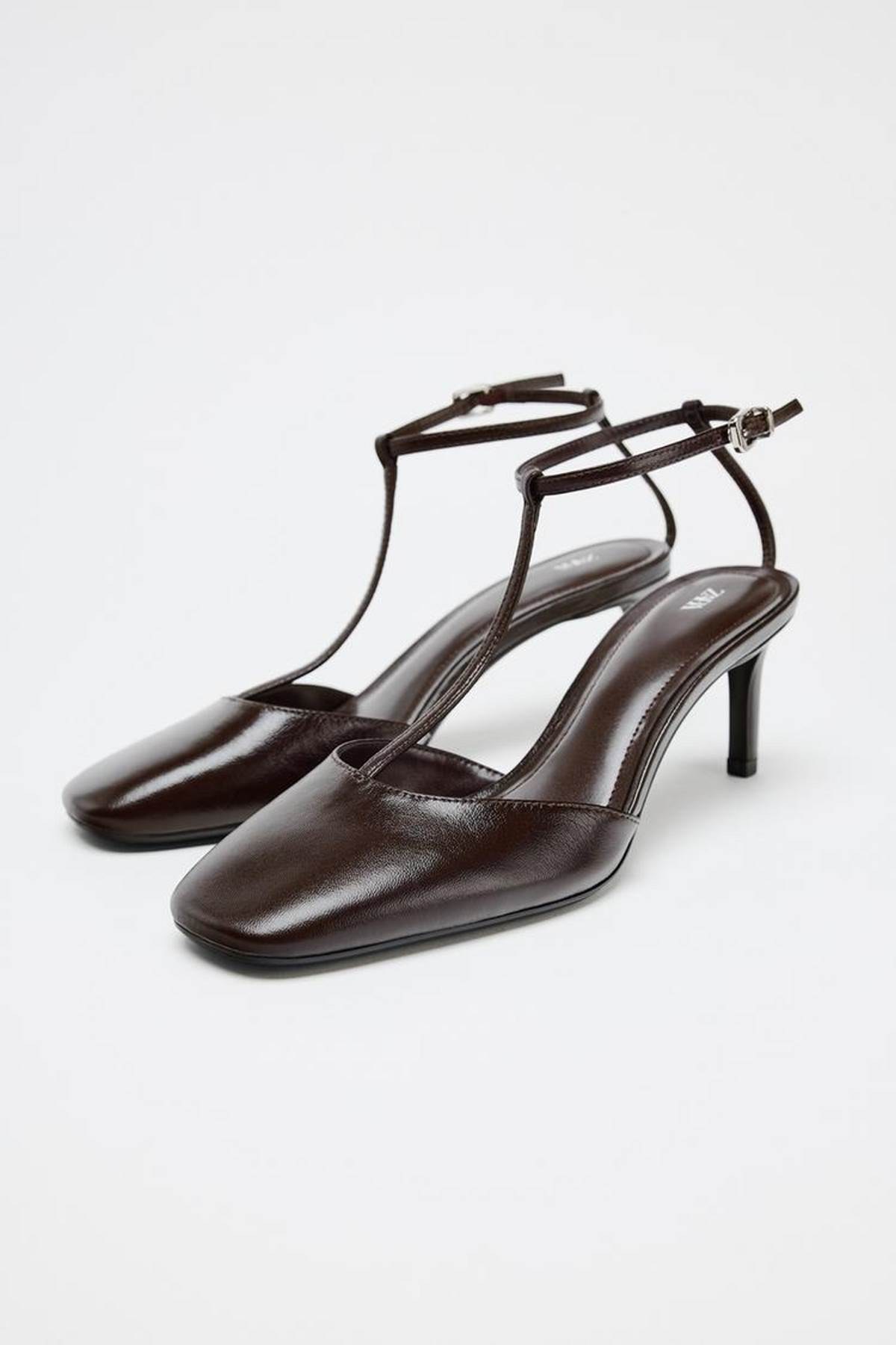 γόβες Zara
