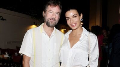 Κωστής Μαραβέγιας, Τόνια Σωτηροπούλου