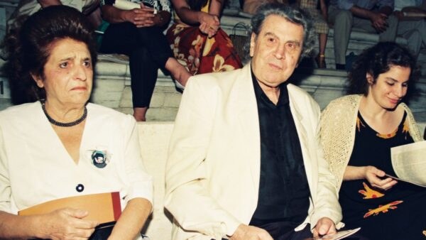Μίκης Θεοδωράκης σύζυγος