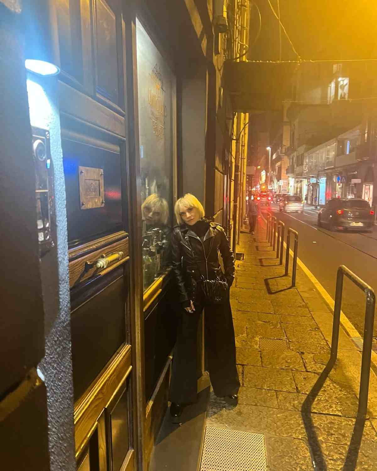 Η Ελεωνόρα Ζουγανέλη στη Νάπολη