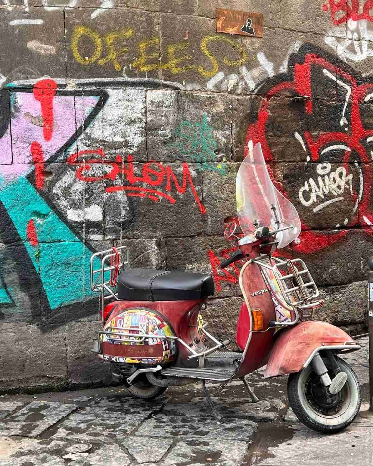 Η Ελεωνόρα Ζουγανέλη στη Νάπολη