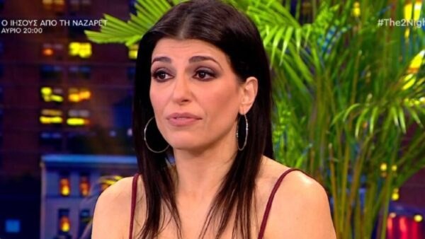 Η Νικολέτα Κοτσαηλίδου στο πλατό του The 2night show
