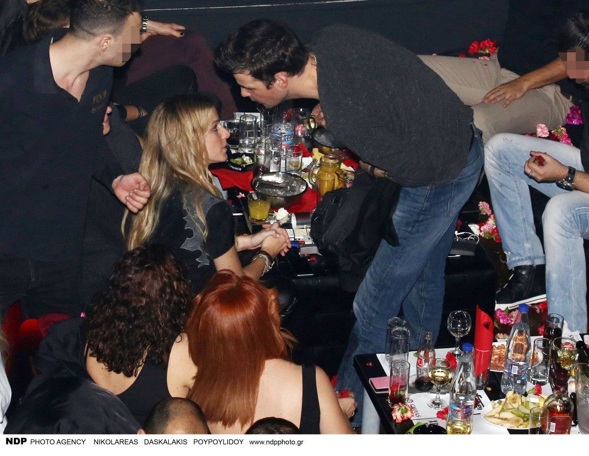Ο Νίνο και η Χρυσή Βαρδινογιάννη στα μπουζούκια παλιά