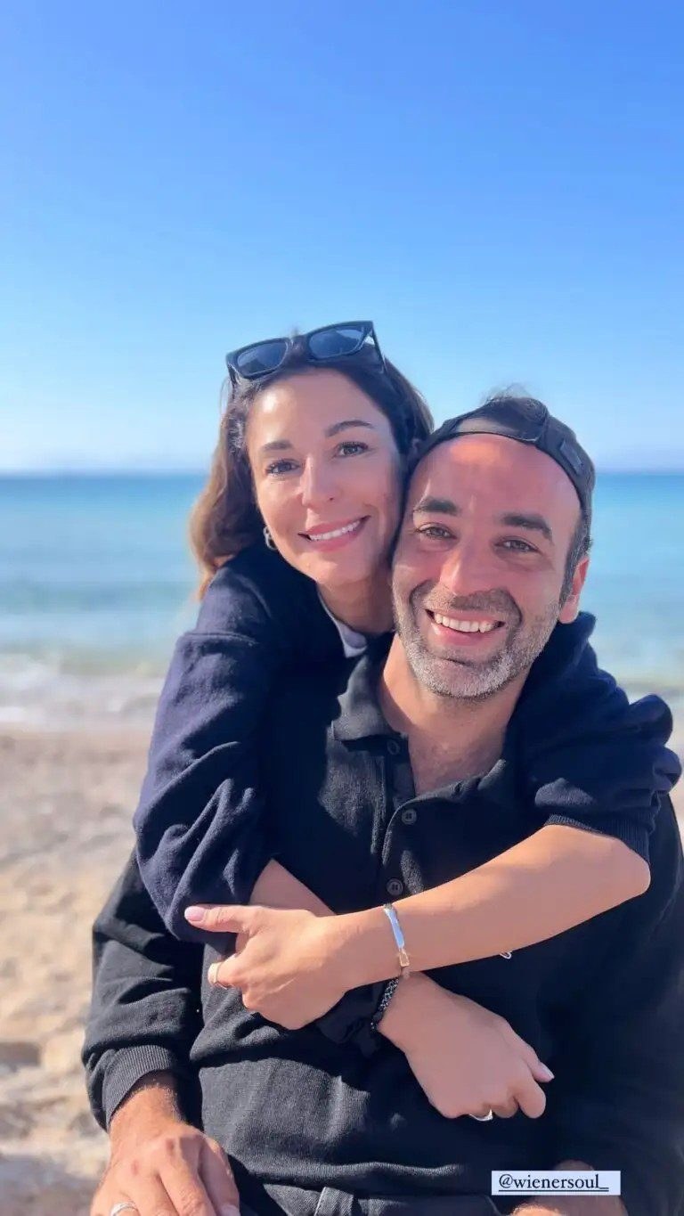 Παπουτσάκη με τον συντροφο της