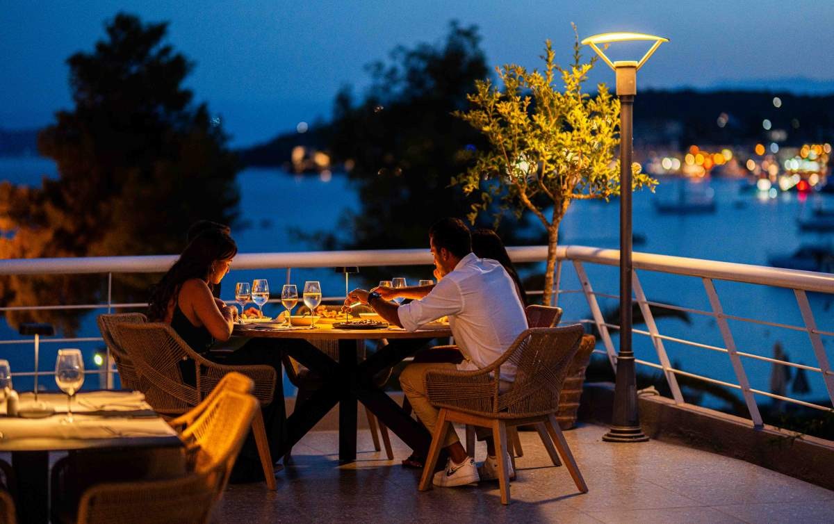 AKS Porto Heli