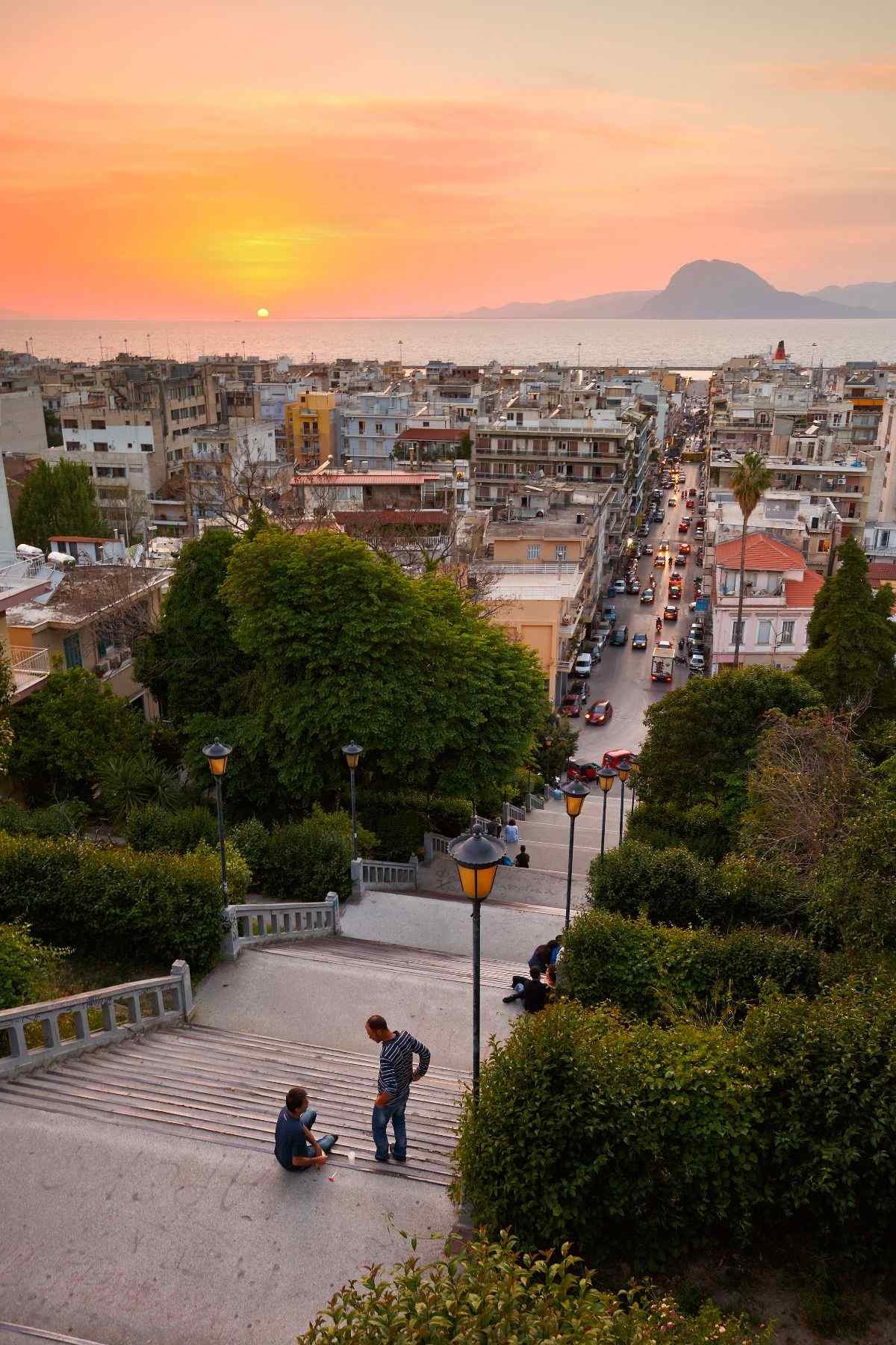 τα σκαλάκια της πατρας