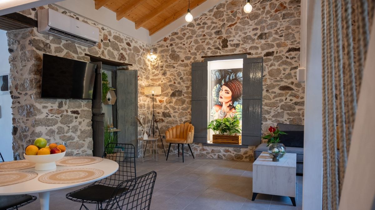 centro stone house